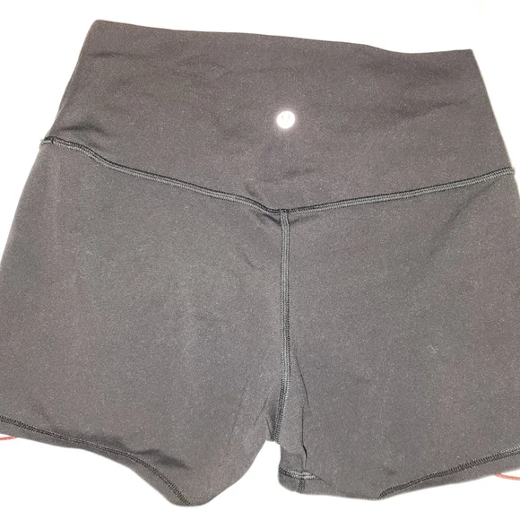 Lululemon Black Camisole and Short Workout Set Sz 8 - Picture 3 of 9